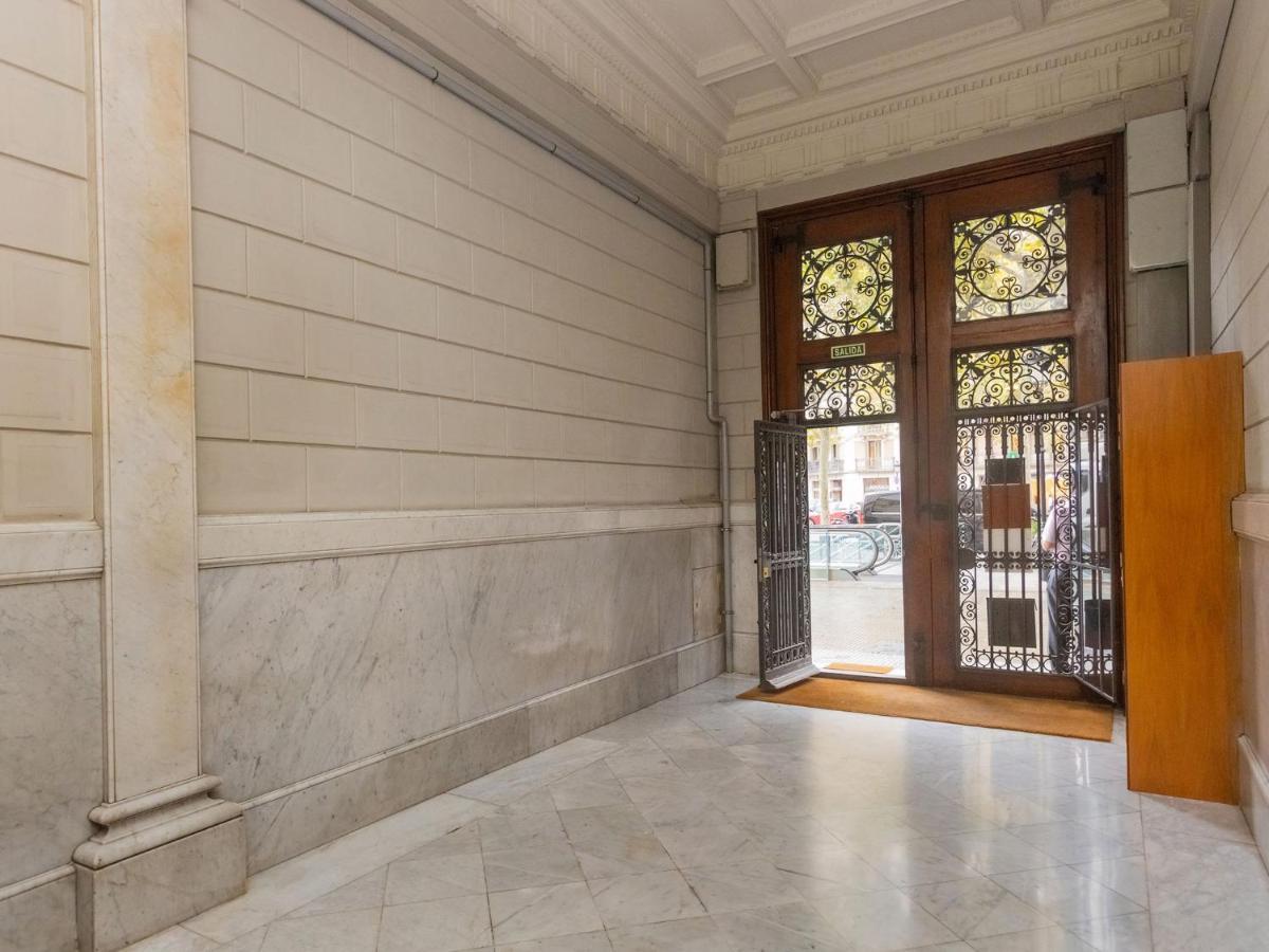 Apartment Centro- Passeig De Gracia - Casa Batllo By Interhome Barcelona Eksteriør bilde