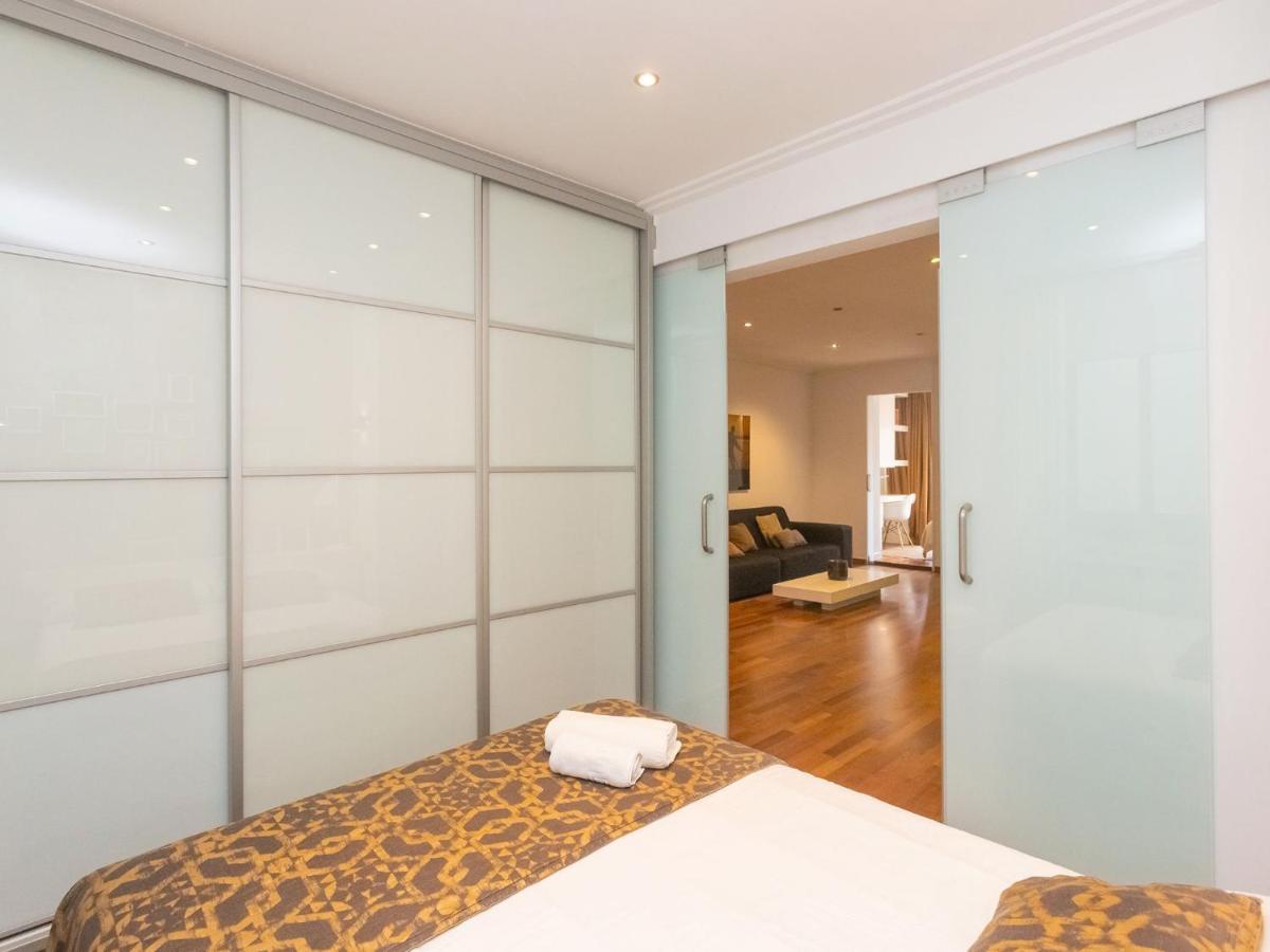 Apartment Centro- Passeig De Gracia - Casa Batllo By Interhome Barcelona Eksteriør bilde