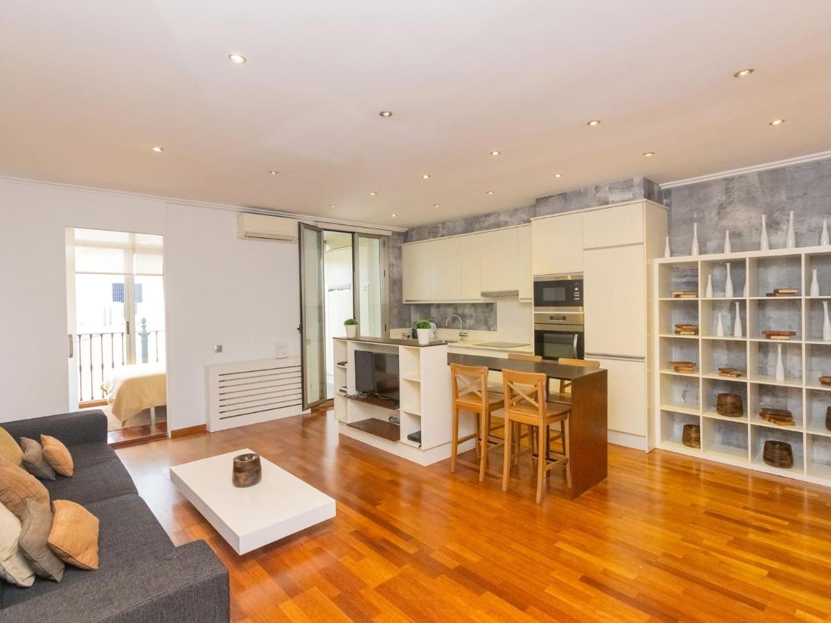 Apartment Centro- Passeig De Gracia - Casa Batllo By Interhome Barcelona Eksteriør bilde